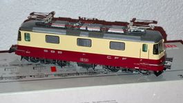 Märklin : Re 4/4 II  TEE, SBB, AC, Digital