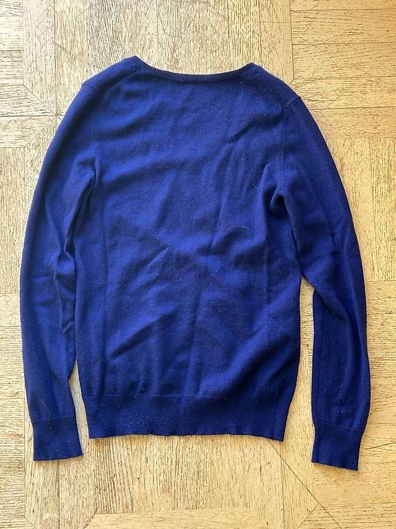 Pullover & Sweatshirts: Cashmere Pullover Blau – Gebraucht aus Zürich von Kascha.B. 1
