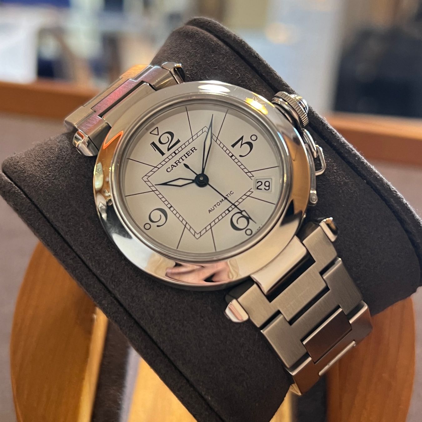 Cartier Montres: Cartier Pasha C Automatic 35mm W31074M7 – D'occasion à Carouge GE par Watchaser 7