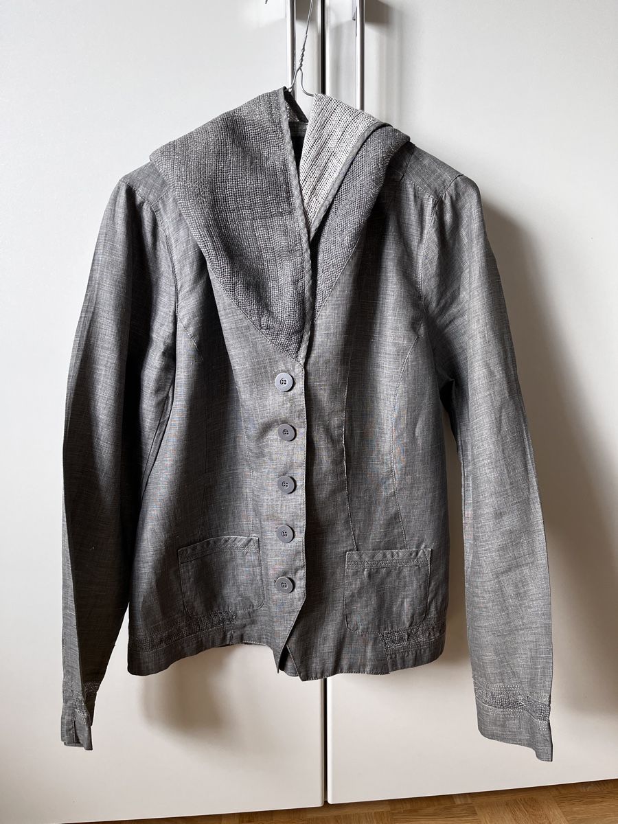 Nile Giacche: Nile Leinenjacke mit Kapuze, Grösse S – Usato da Zürich venduto da Kleanthy