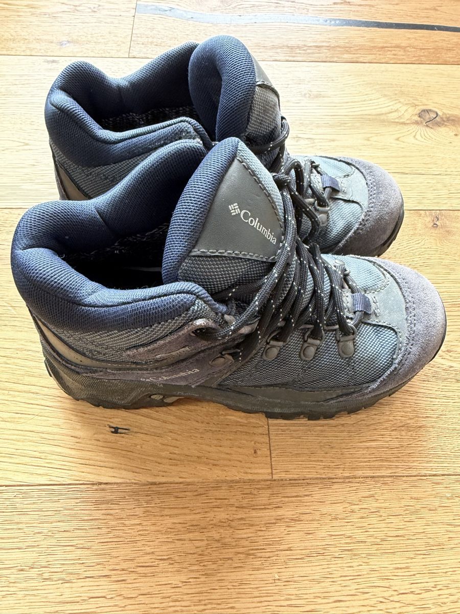 Columbia Scarpe per ragazzi: Columbia Gore-Tex Kinder-Wanderschuhe 33 – Usato da Greppen venduto da rad_jfp2 1