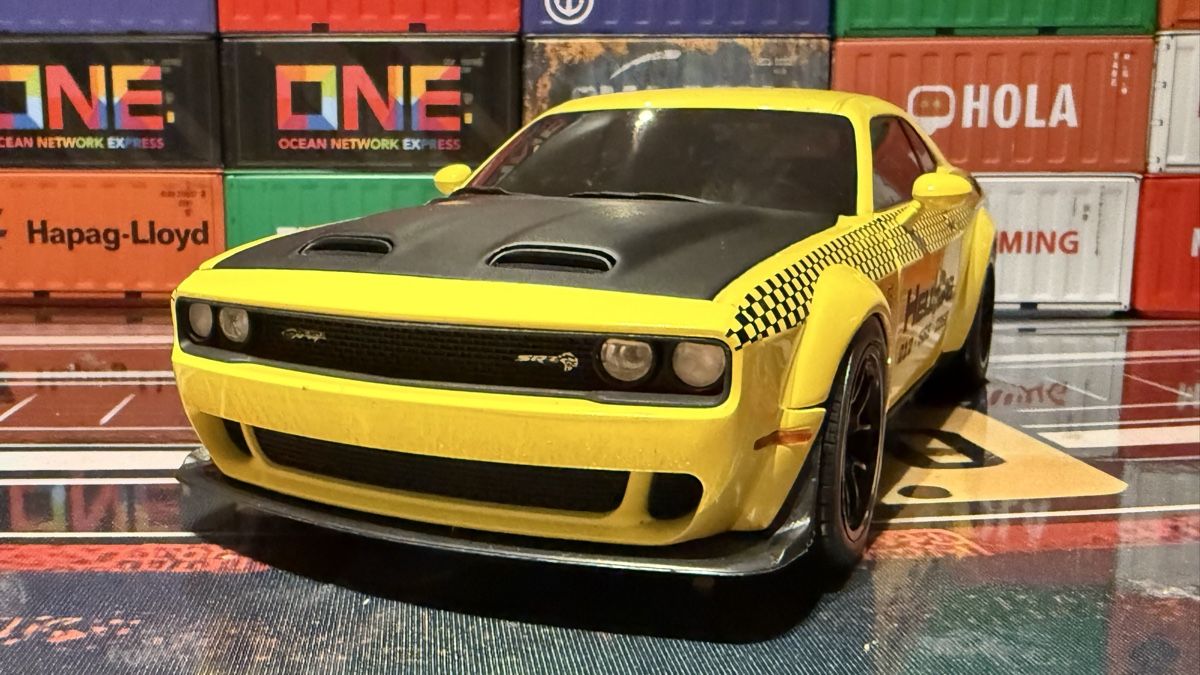 Dodge Modellini d'auto: Dodge Hellcab SRT Auto gelb guter Zustand – Nuovo (secondo la descrizione) da Basel venduto da Zomeg 1
