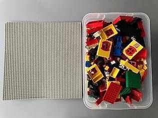Jouets: LEGO Bausteine, gemischte Teile – D'occasion à Balterswil par Bellatrice 1