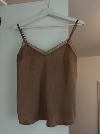Abercrombie & Fitch Satin-Trägertop gold – Grösse XS