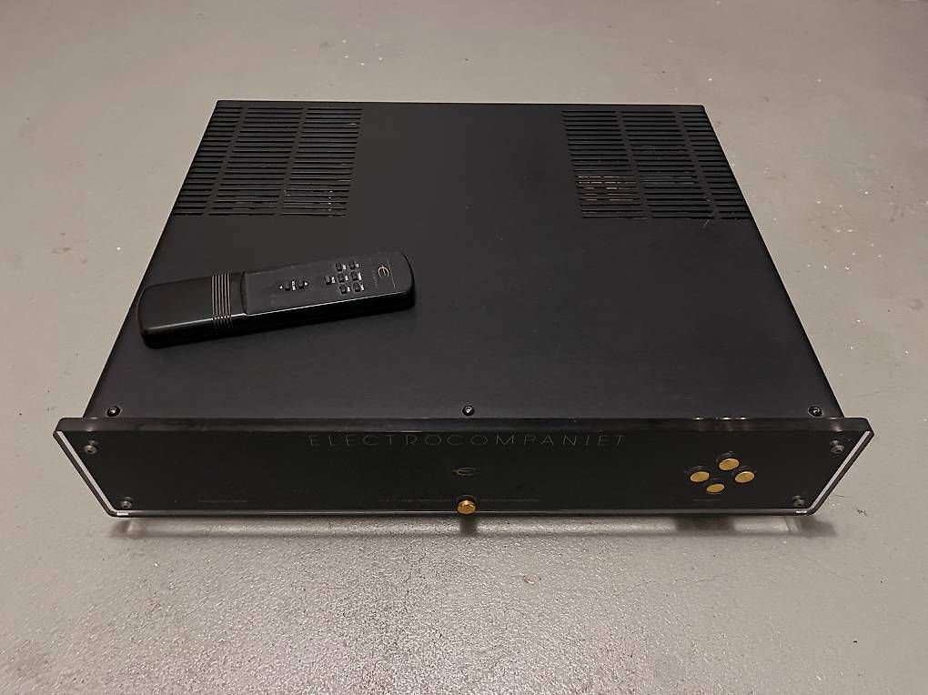 Amplificatori: Electrocompaniet EC 4.7 Preamp – Usato da Bonstetten venduto da Wanglg