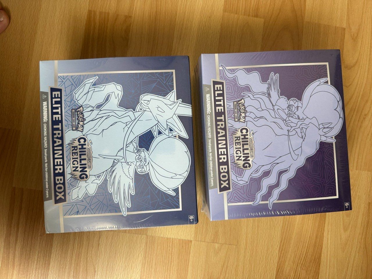 Pokémon Sammelbilder & Trading cards: 2021 Pokémon Sword & Shield Chilling Reign Elite Trainer Box – Neu und originalverpackt aus Matzendorf von SwissMagicKarten 7
