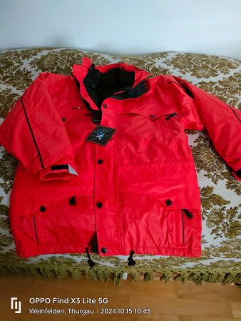 SwissMountain Winterjacke Rot Grösse XS (36/38)