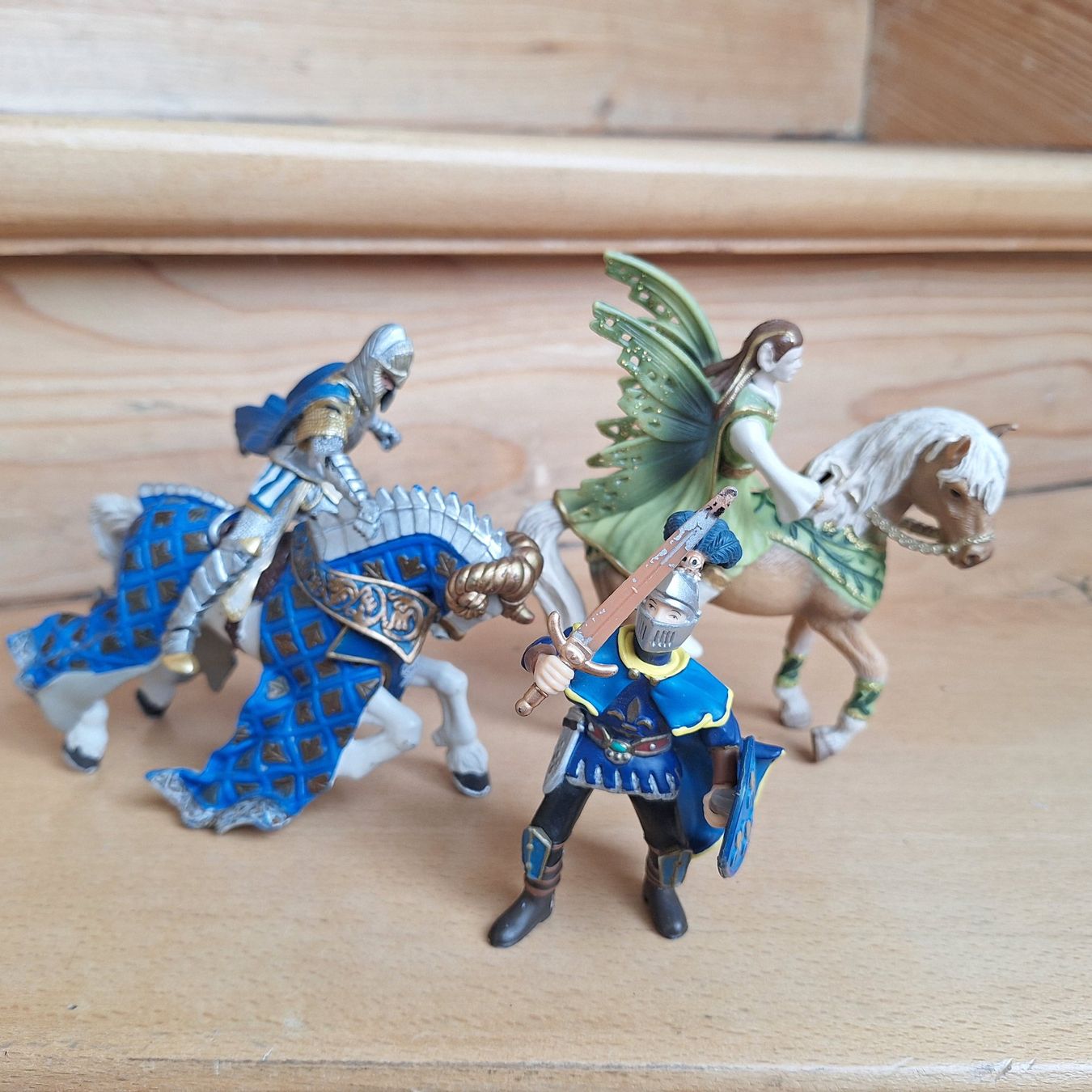 Spielzeuge: Spielfiguren, Krieger, Elbe, Pferde – Gebraucht aus Winterthur von Goldpipau 3