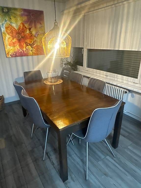 Stühle: 6 Moderne Stoffstühle. – Gebraucht aus Wetzikon ZH von ros_jz5x 1