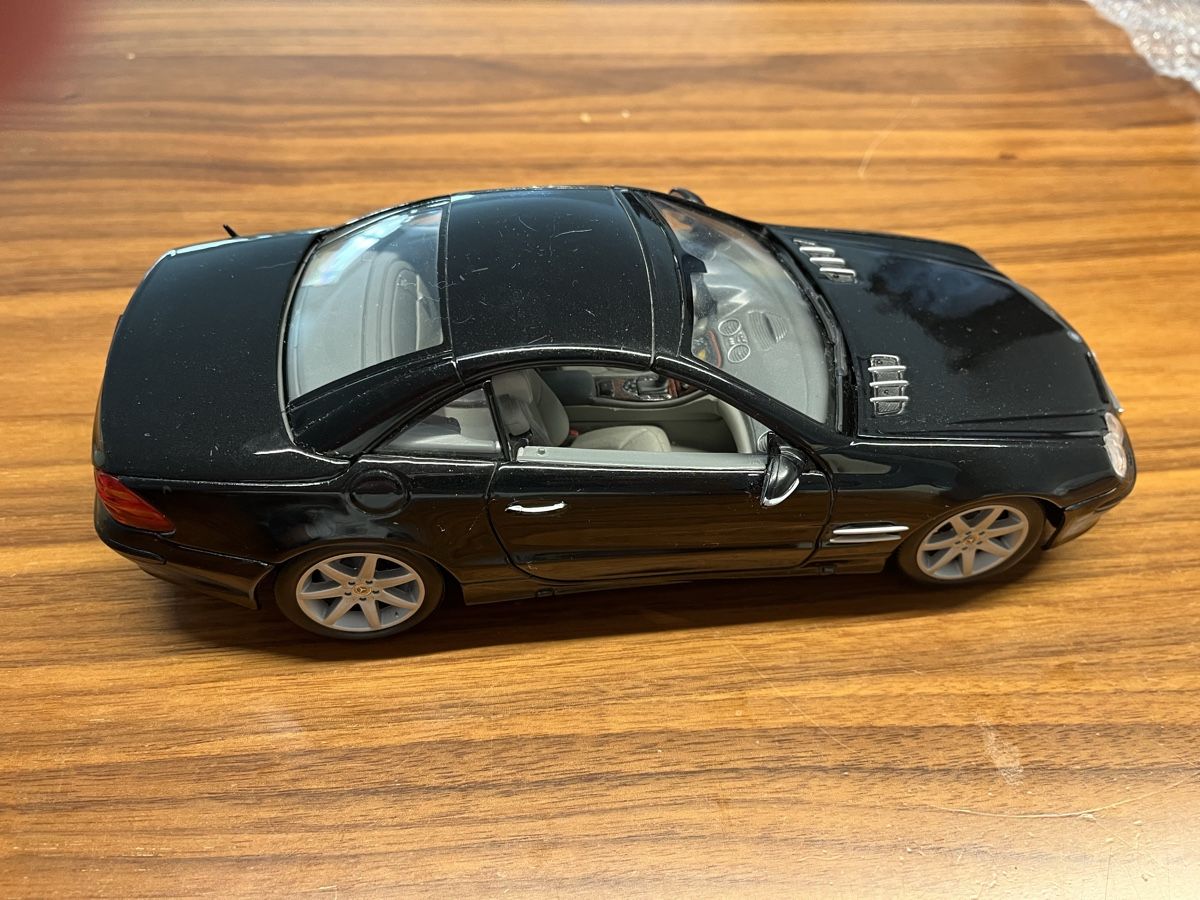 Mercedes-Benz Modellini d'auto: Mercedes SL Class – Nuovo (secondo la descrizione) da Oberweningen venduto da mer_2yn9 3