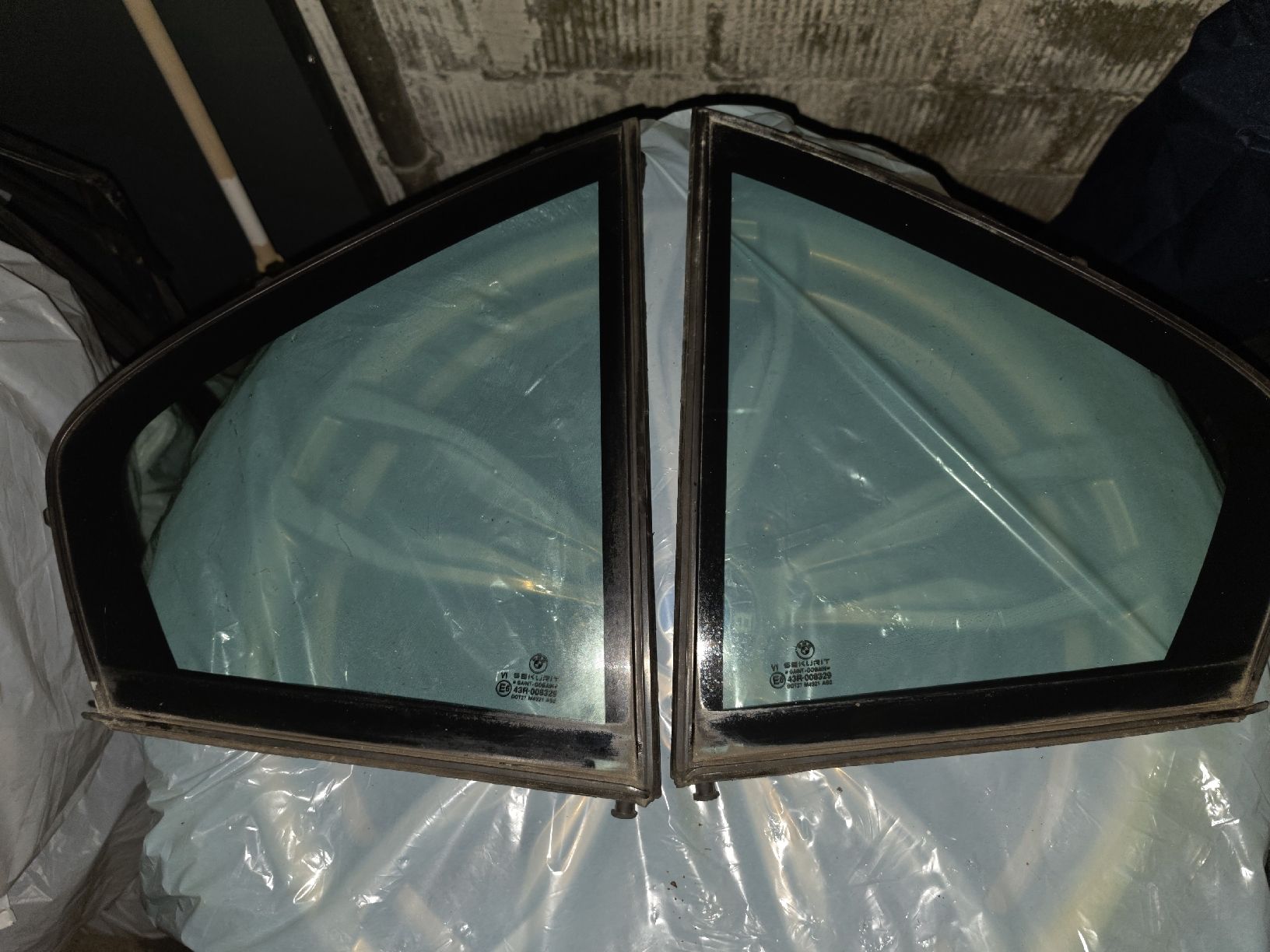 Fenêtres: BMW E38 Doppelverglasung Sicherheitsglas – Neuf (Voir description) à Winterthur par BrunoToretto 3