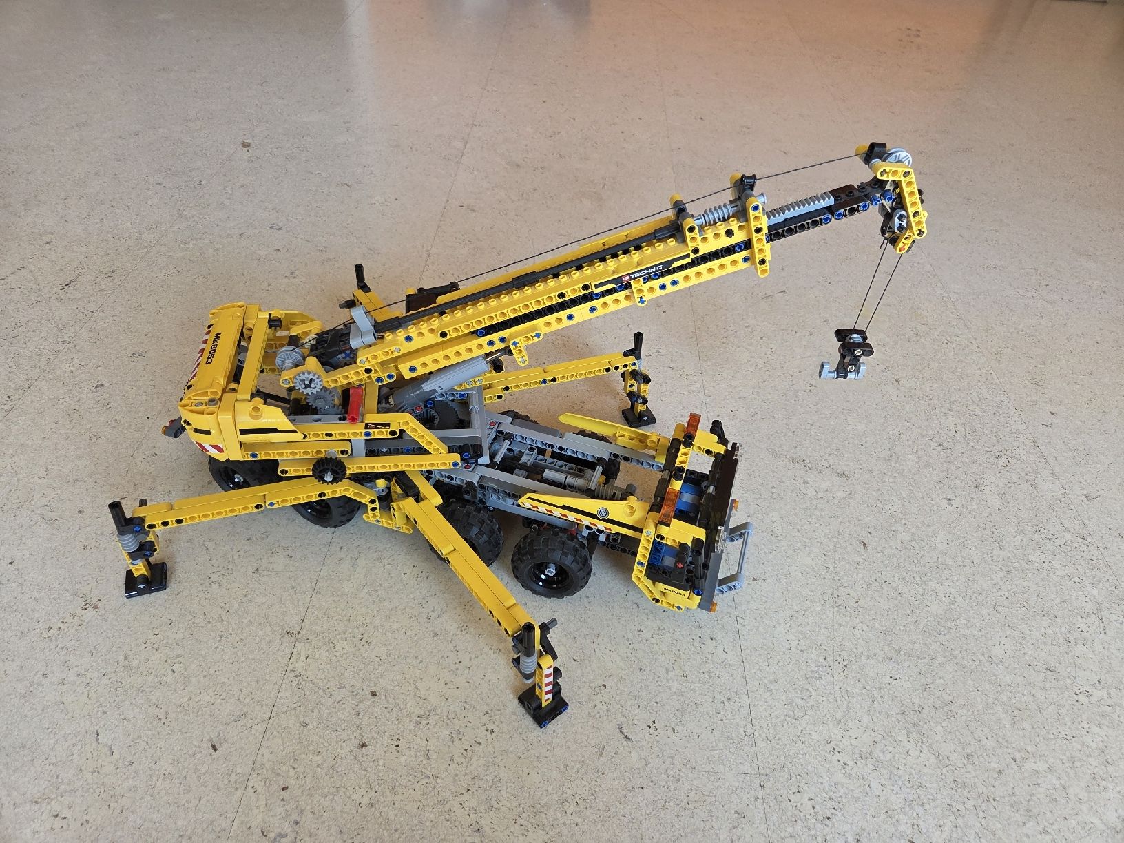 Lego Giocattoli: Lego Technic Mobilkran 8053 – Usato da Basel venduto da Pepino_ 1