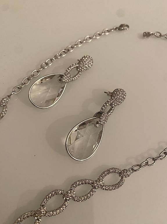 Swarovski Autres bijoux: Swarovski Set – D'occasion à aarau par Blejonline78 2