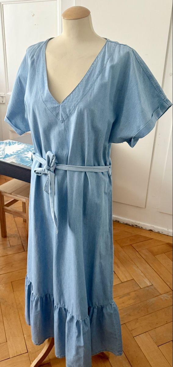 Pull&Bear Robes: Longue robe d’été – Neuf (Voir description) à Le Locle par tchanatakoua 4