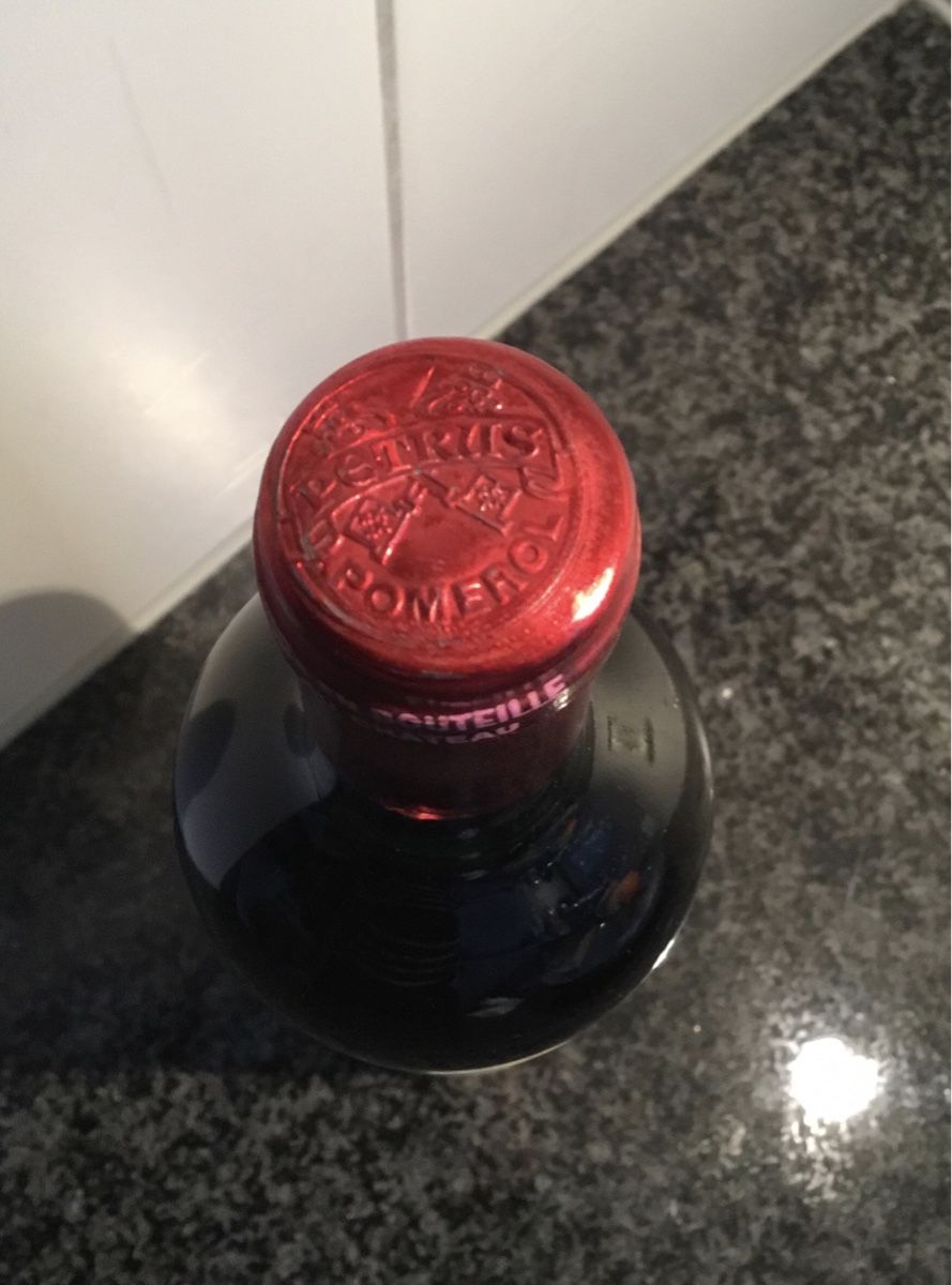 Château Pétrus Vino: Château Petrus 1976 – Usato da Rüschlikon venduto da succes08 2