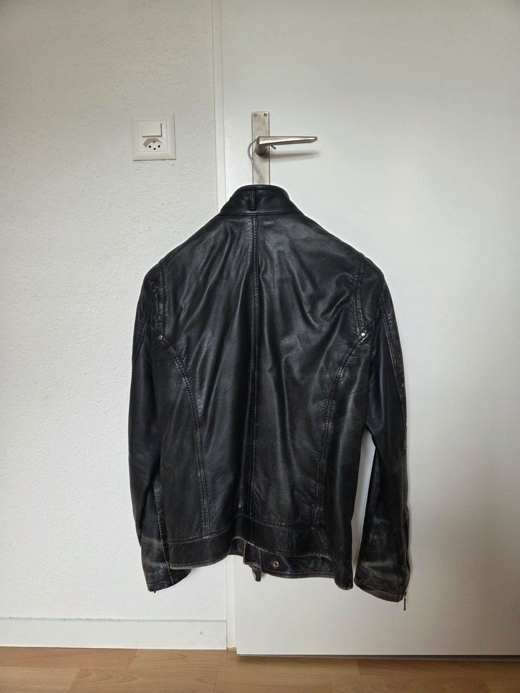 Giacche: Bertoni Lederjacke – Usato da Ballwil venduto da Mygind 3