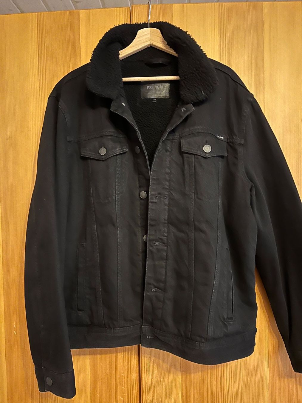 Jacken: Jeansjacke – Gebraucht aus menziken von sevijoel01