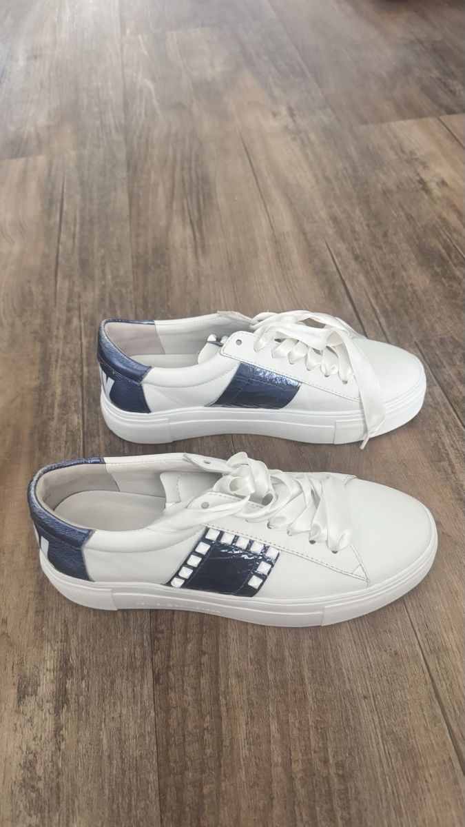 Kennel + Schmenger Scarpe da donna: Damen Sneaker weiss blau Grösse 38.5/39 – Nuovo (secondo la descrizione) da Kloten venduto da 20RM