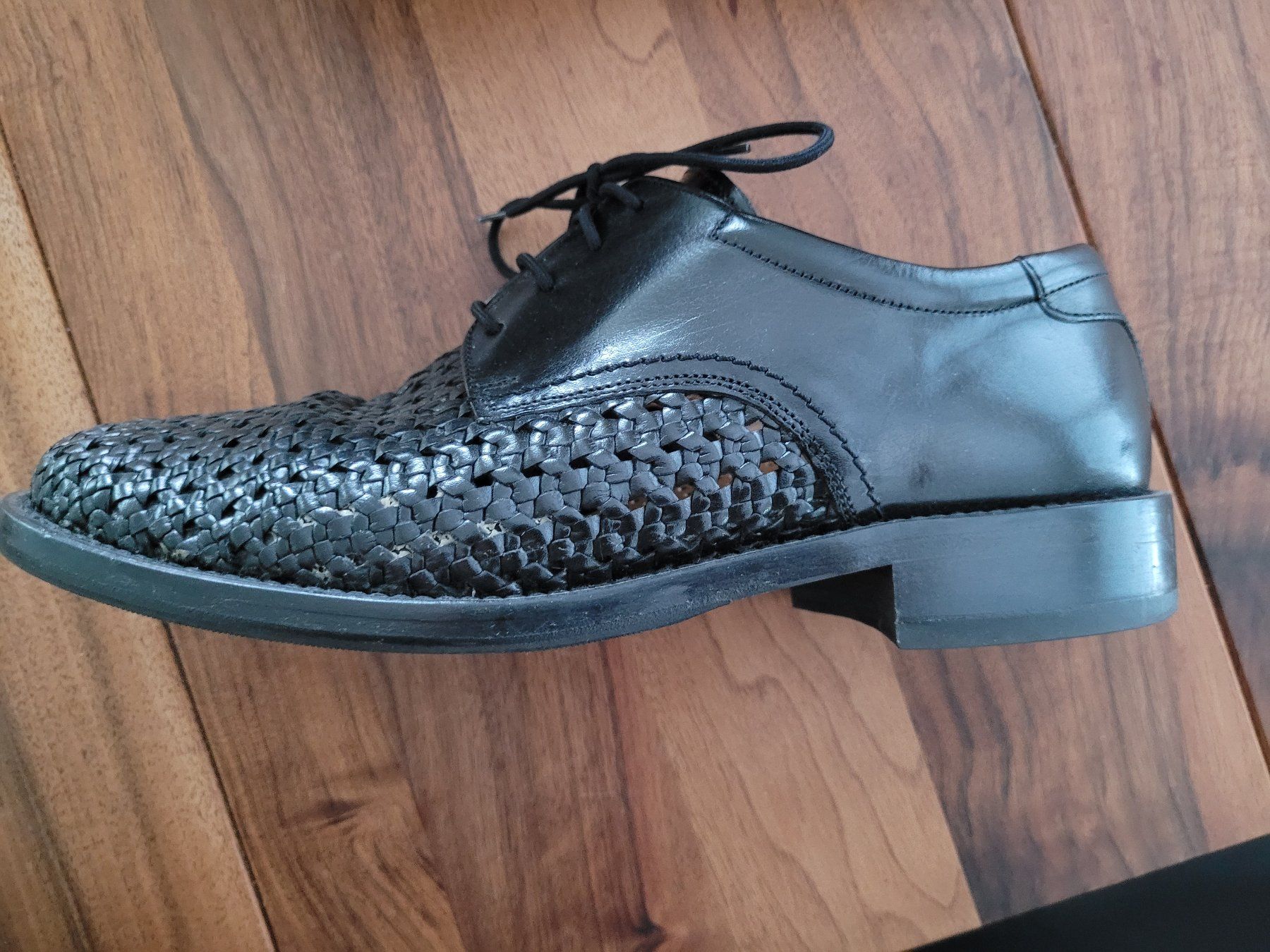 Scarpe da uomo: schöne Echtleder-Herren Sommerschuhe, Gr. 7.5 – Usato da Birrwil venduto da Mischabel1 1