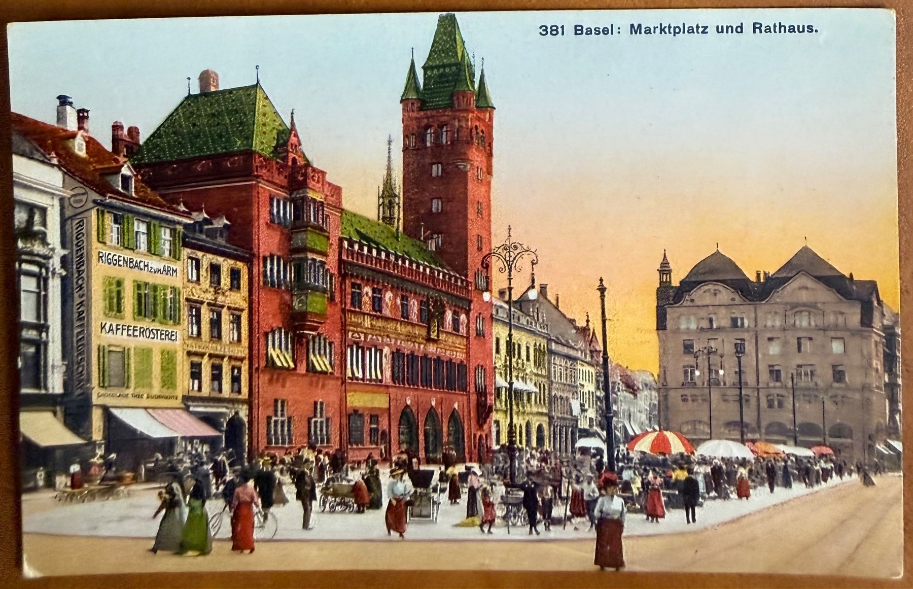 Cartoline postali: Basel - Markplatz - Animation 1916 – Usato da Lutry venduto da Ediego