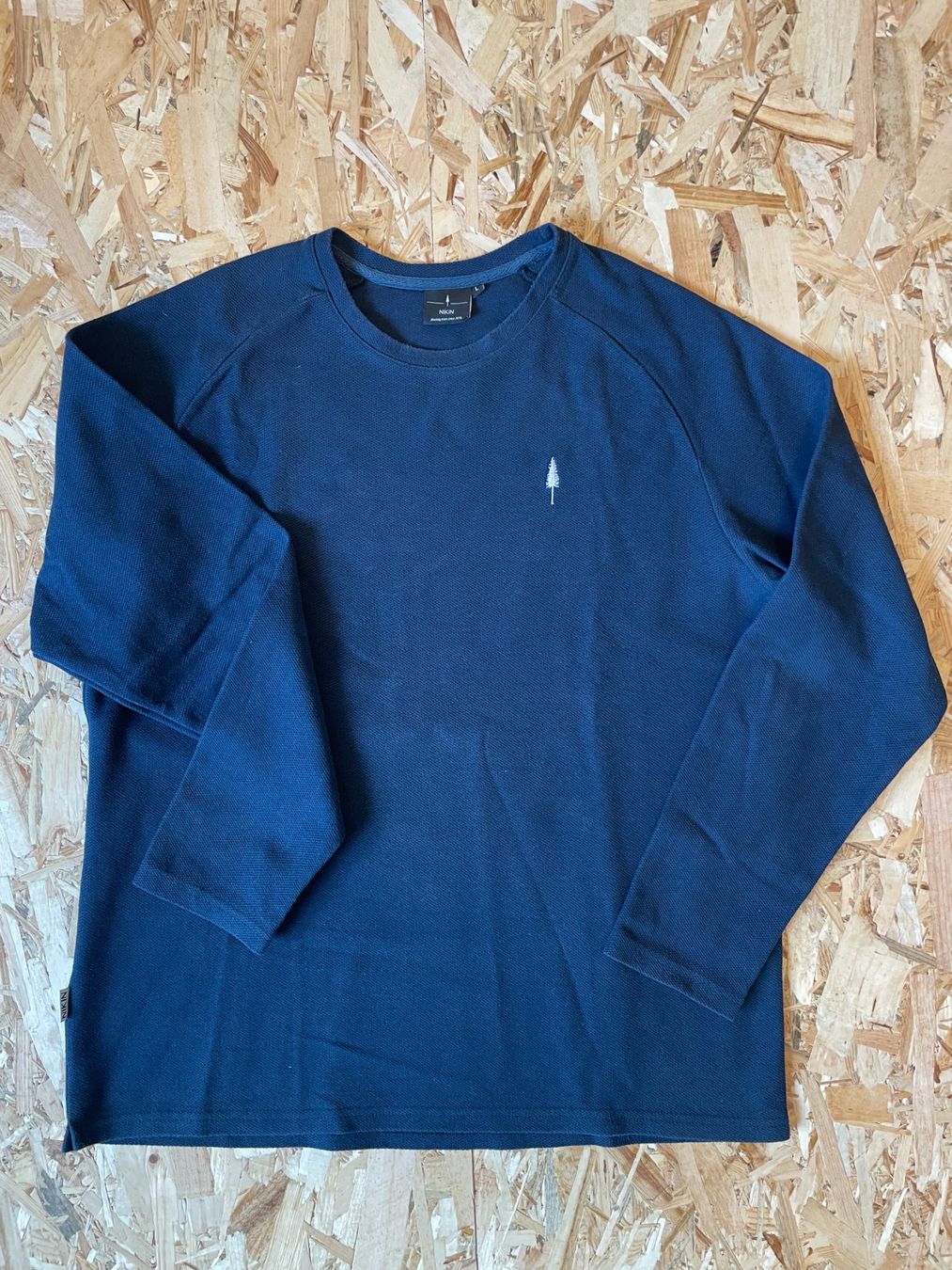 Nikin Maglioni & Felpe: NIKIN dunkelblauer Sweatshirt-Pullover, Grösse L – Usato da Burgistein venduto da Manoshi
