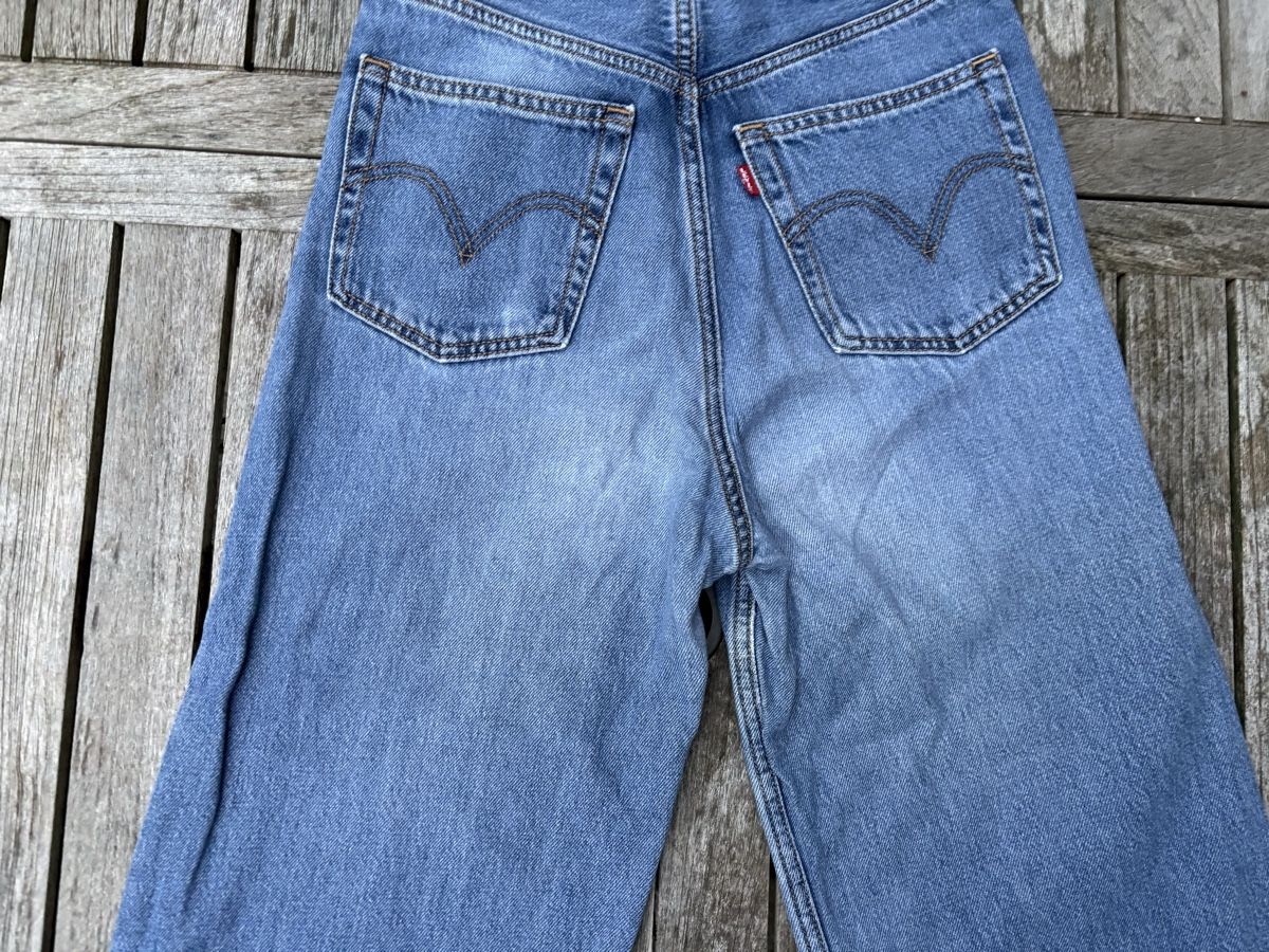 Levi's Jeans: Levi’s high loose jeans – Usato da Riehen venduto da guggla11 4