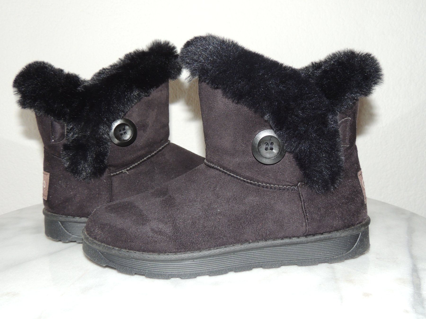 Scarpe da donna: WARME STIEFEL WOLLFUTTER PROFILSOHLE NEU 40 – Nuovo (secondo la descrizione) da Au ZH venduto da FashionConsultant 6