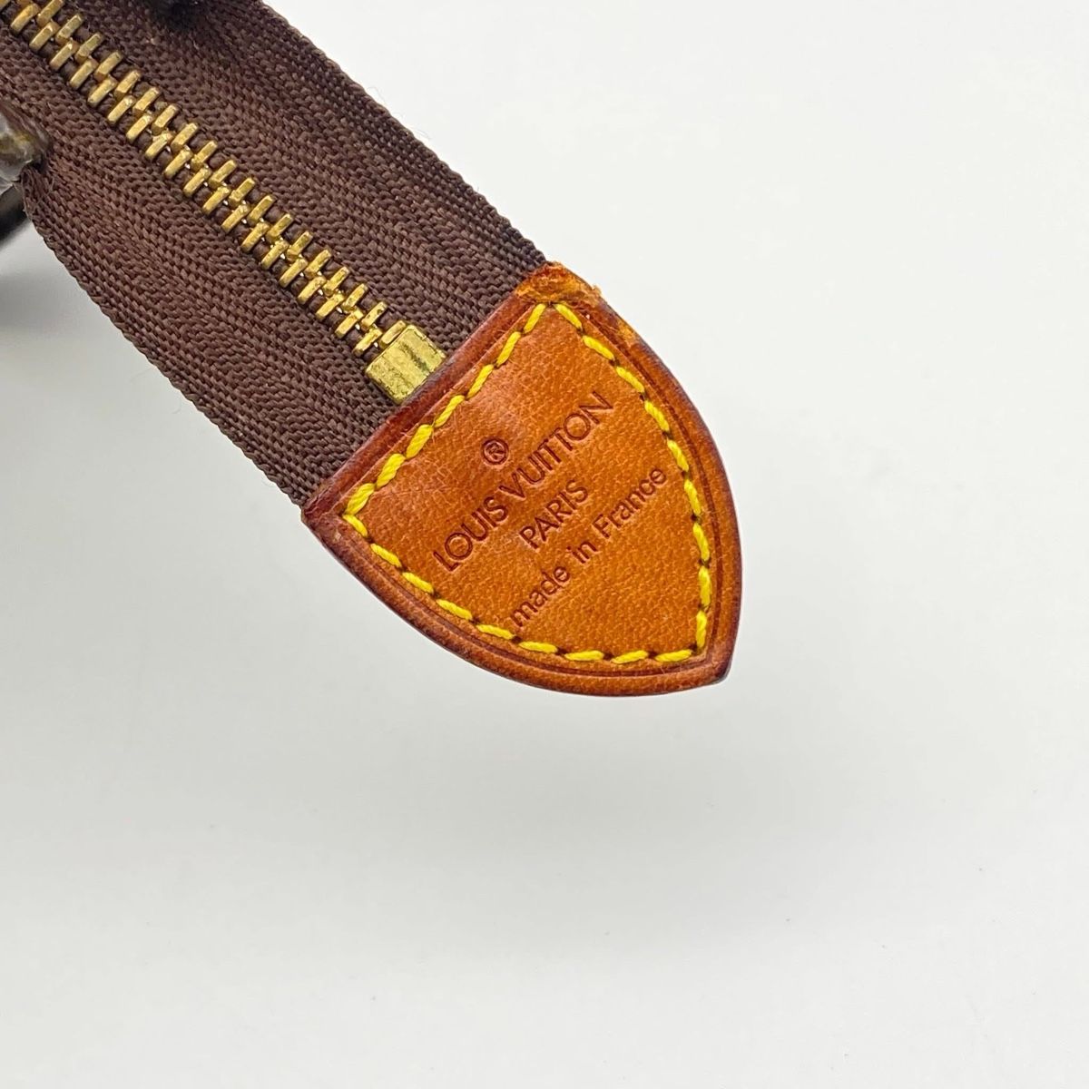 Louis Vuitton Borse: Louis Vuitton Toiletry Pouch 15 cm – Usato da Widnau venduto da Pukpan_99 5