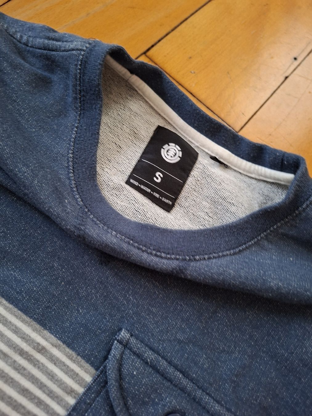 Element Pullover & Sweatshirts: pull ELEMENT S – Gebraucht aus Delémont von christelle1976 2