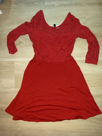 Kleid rot Spitze Divided Grösse S guter Zustand