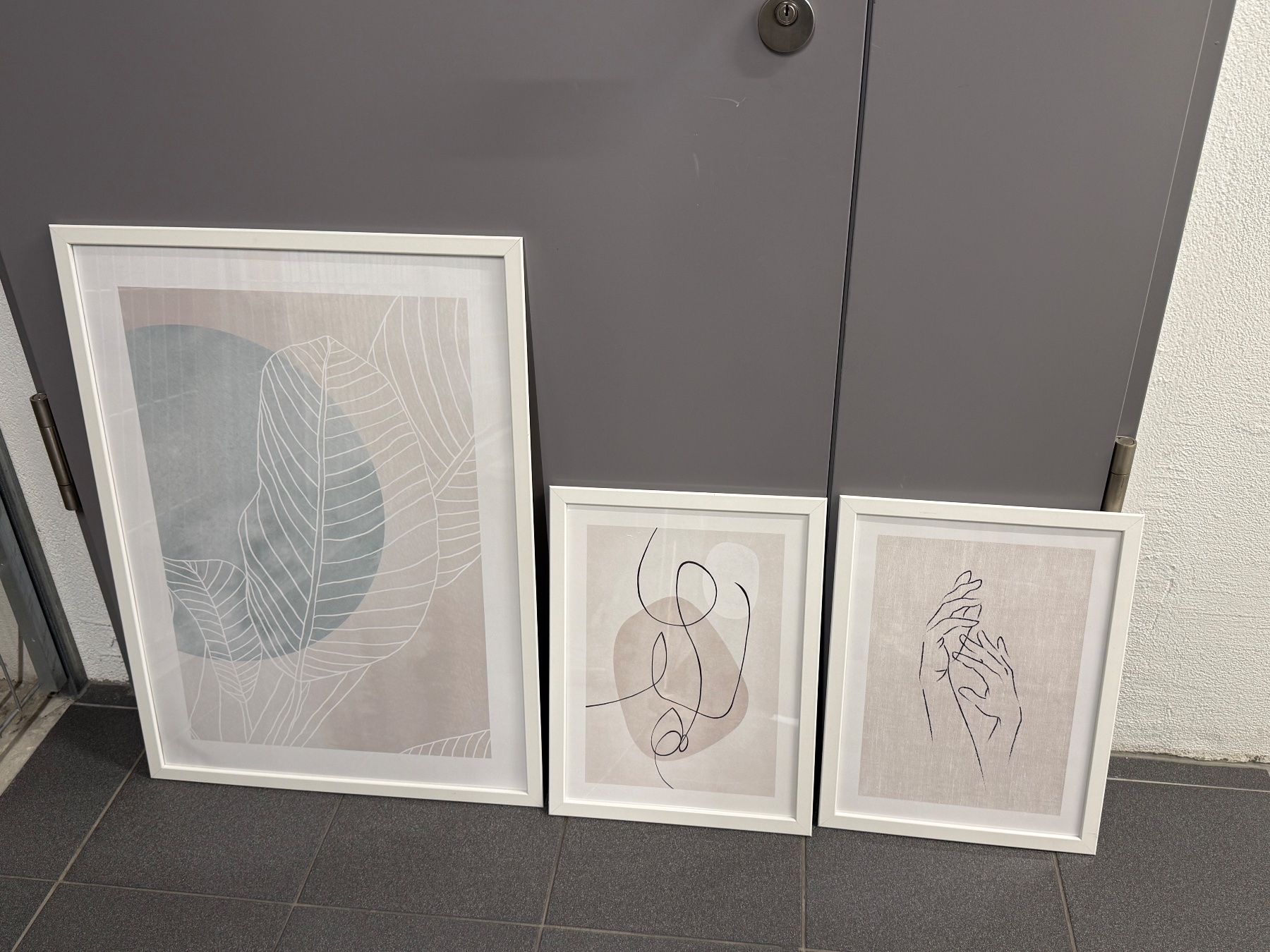 Foto & Immagini: Desenio Bilder inkl. 3 Bilderrähmen – Usato da Luzern venduto da Ohana18