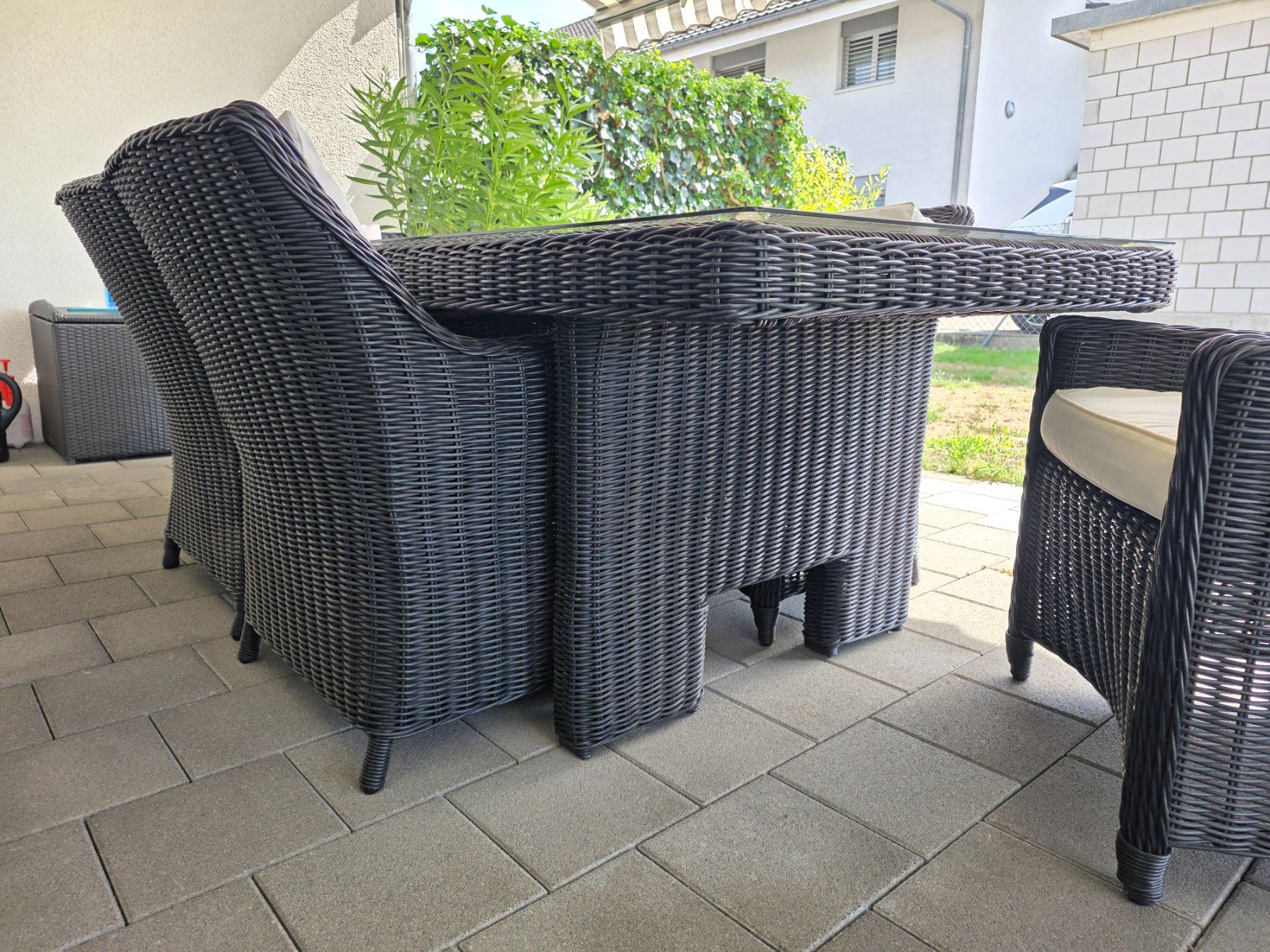 Set de table et chaises: Gartentisch mit Stühlen – D'occasion à Hettiswil b. Hindelbank par Certec 4