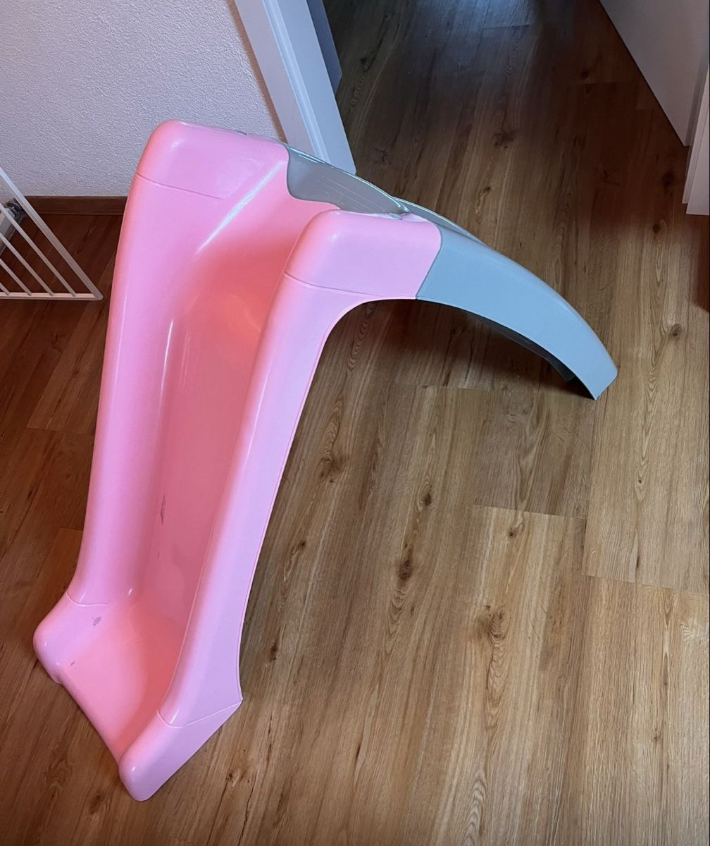 Scivoli: Gebrauchte Kinderrutsche – Usato da Bennau venduto da Kristina12345 1