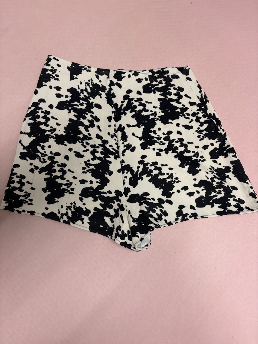Zara Pantaloni: Damen Short,Gr.S;Zara – Usato da Winterthur venduto da Nena222 1