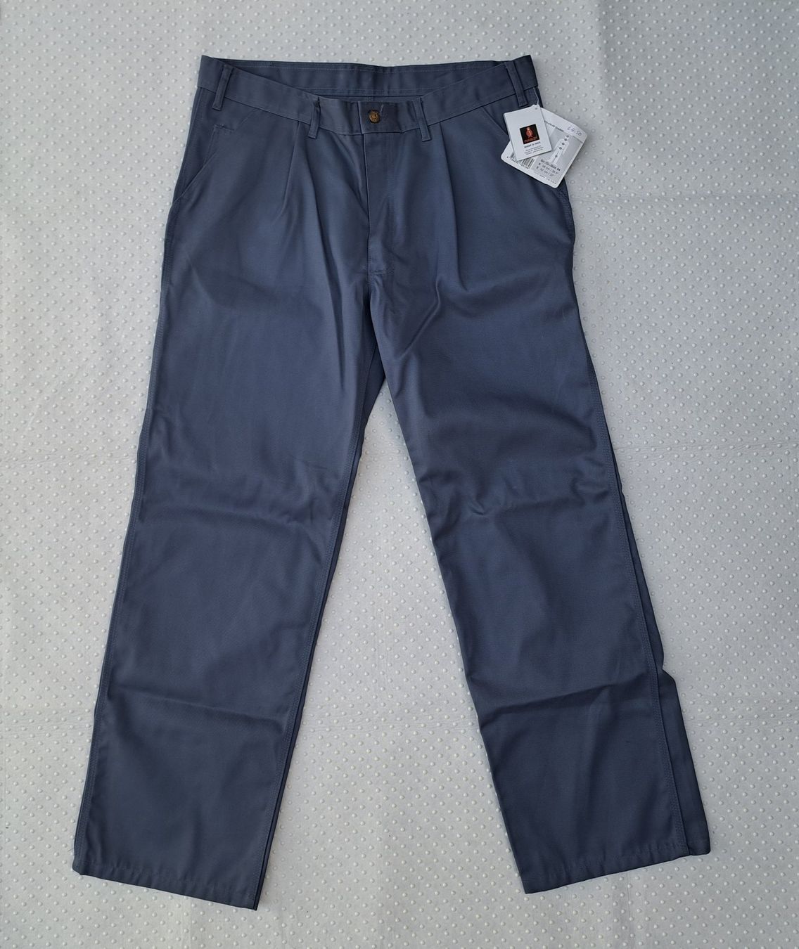 Hosen: NEU! Graue Mascot Arbeitshose Gr. 50 – Neu und originalverpackt aus Gysenstein von joshuas81