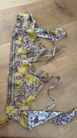 Wende Neckholder Top aus Indien violett gelb gemustert