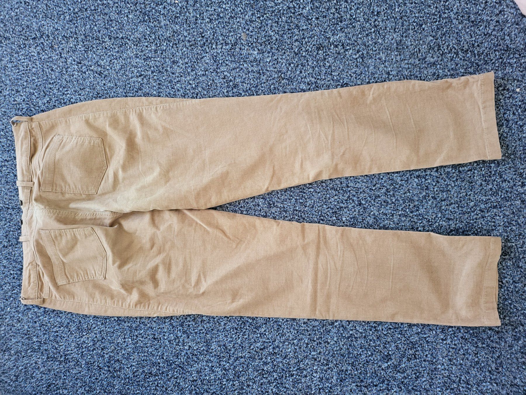 Pantaloni: Beige elastische Damenhose Manschester-Stoff – Usato da Horgen venduto da 2CH70 1