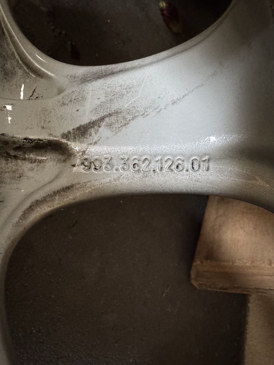 Pneus & Roues: Roues Porsche 993 – D'occasion à Auvernier par Automotopassion 8