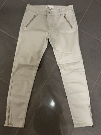 Hose slim mit Schlitzen Zebra 38 neu