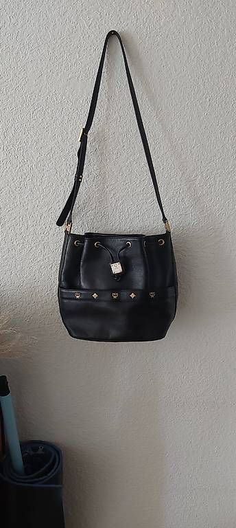 Borse da donna: MCM Vintage Beutel black – Usato da Bern venduto da pam_5hzt 4