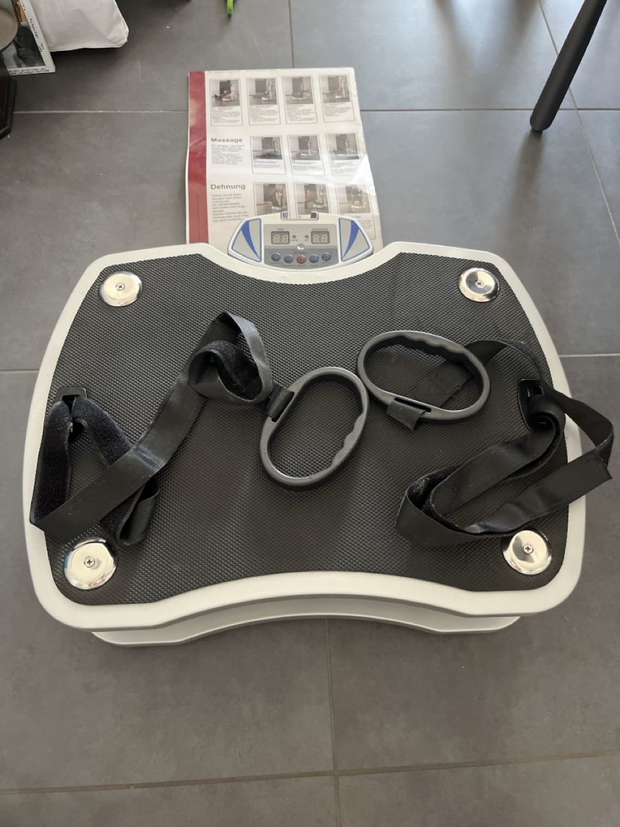 Maxxus Hometrainer: Maxxus Vibrationsplatte Lifeplate – Gebraucht aus Sissach von jil_xjm5 1