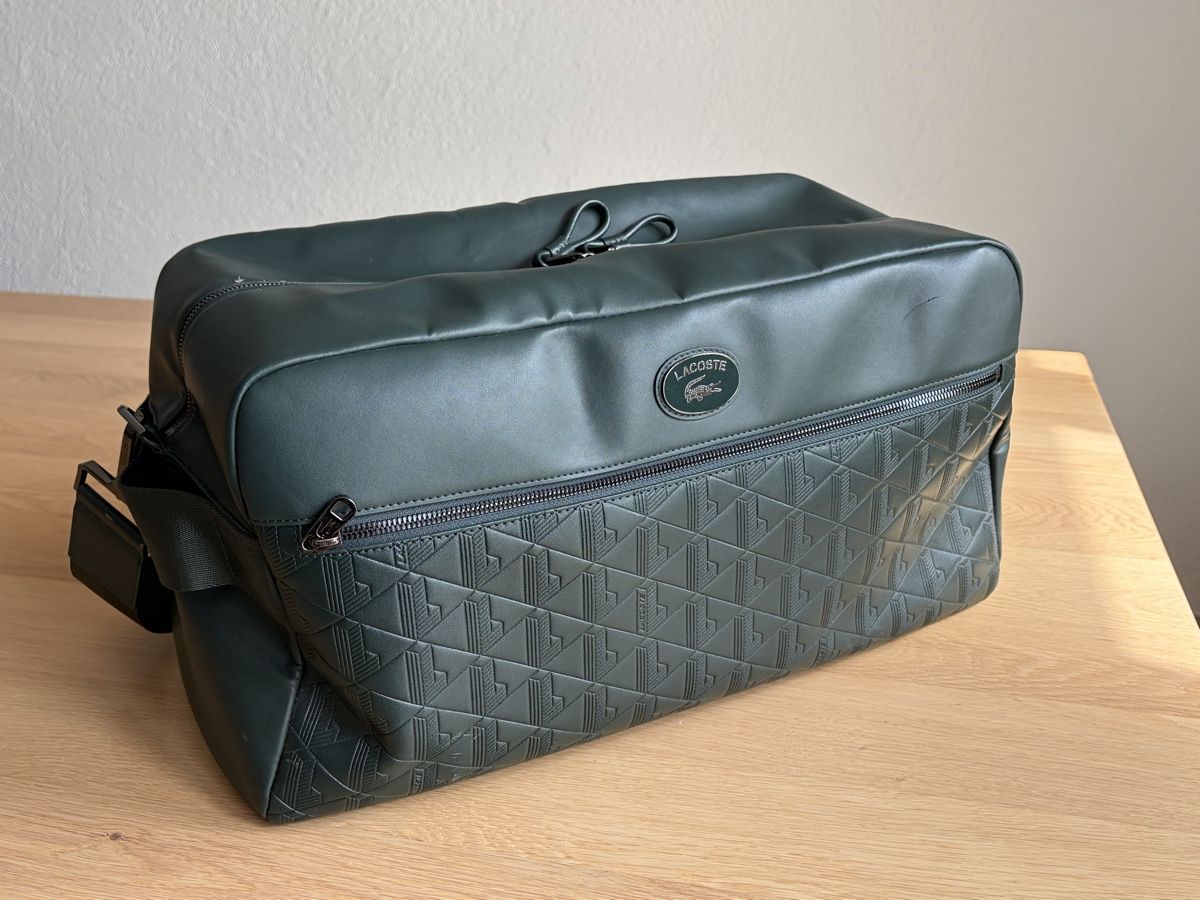 Lacoste Sacs: Lacoste Weekender/Reisetasche – D'occasion à Glarus par HowlinWolf_