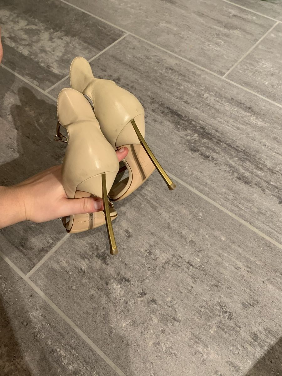 Scarpe da donna: Sandalen, Schuhe Casadei Italy – Usato da Zell LU venduto da AliAli24 8