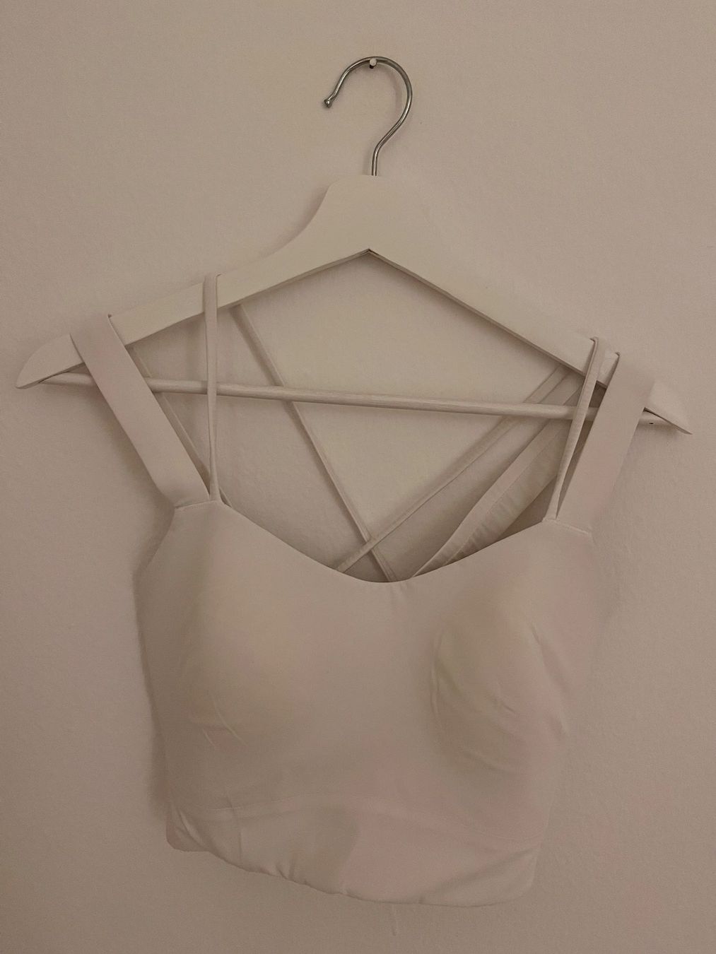 Lululemon Top: Lululemon Like a cloud bra Größe 8 – Usato da Zürich venduto da sim_j8hh 1