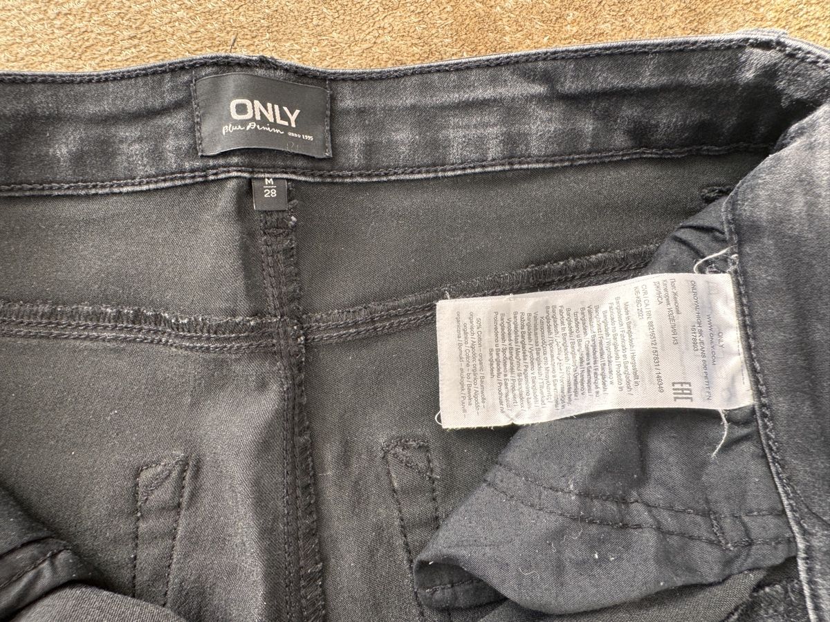 Only Jeans: Only Jeans - Black, Size M - Stylish and Comfortable! – Gebraucht aus Zürich von Tanja_G88 3