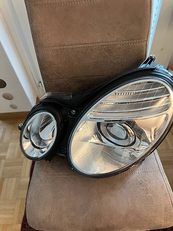 Scheinwerfer: Neue Mercedes W211 Halogen Scheinwerfer – Gebraucht aus Winterthur von luap7002