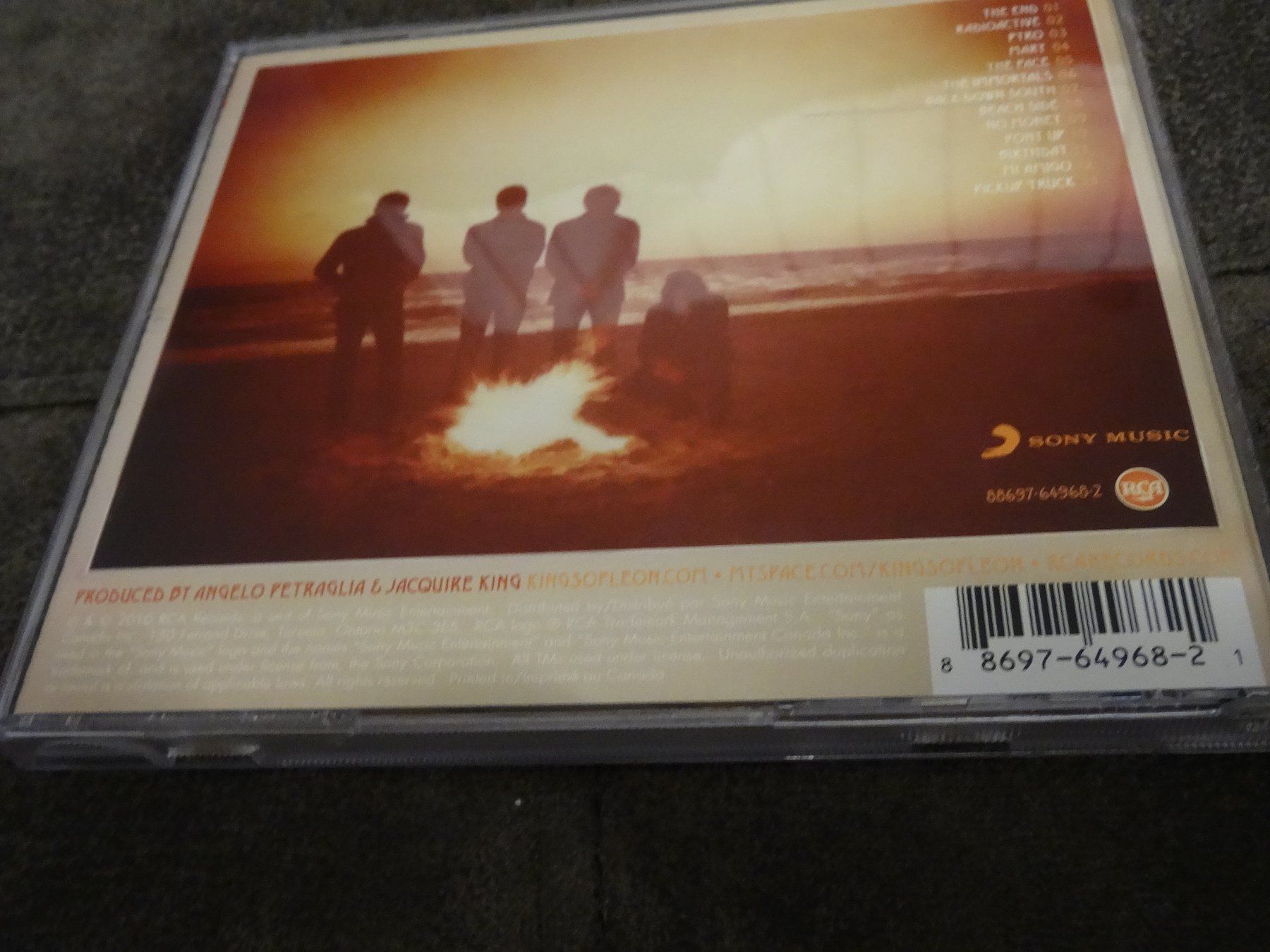 CD: Kings of Leon - Come Around Sundown CD – Usato da Olten venduto da Disc-Ausverkauf 1