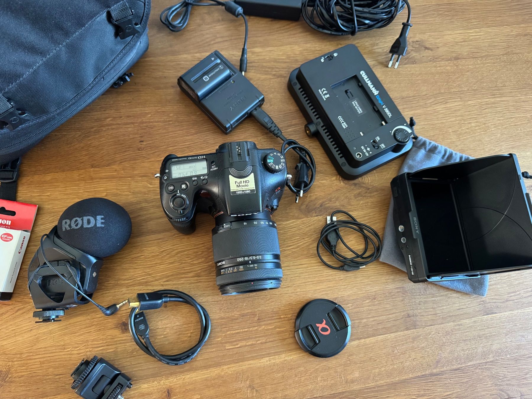 Sony Appareil photo: Sony Alpha A77 – D'occasion à Frauenfeld par lind11 3
