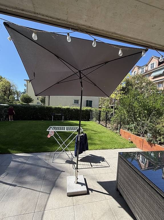 Sonnenschirme: Parasol – Gebraucht aus Chavannes-Renens von sav_hl8g