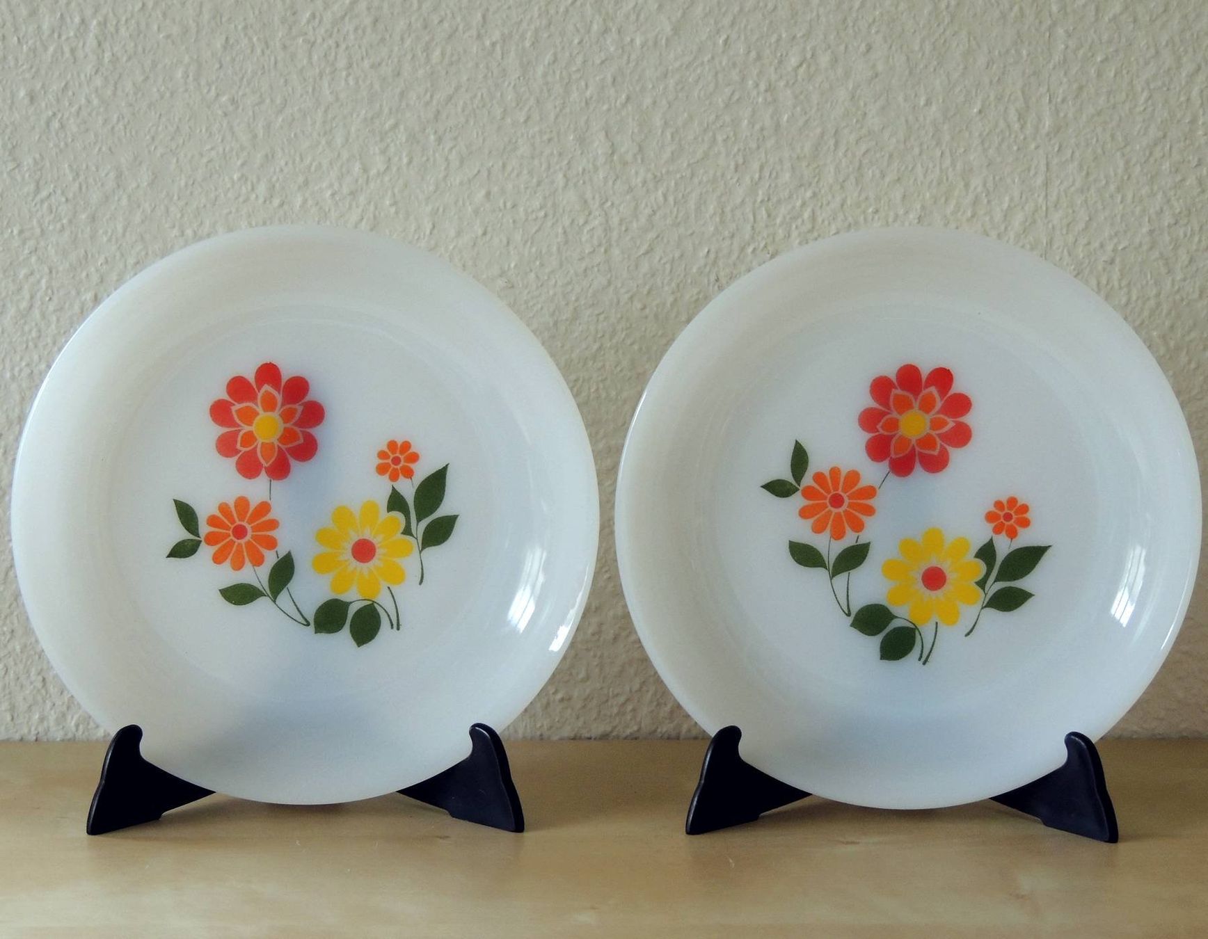 Teller: 10 assiettes de table, modèle Rotterdam, Arcopal, 1970s – Gebraucht aus La Chaux-de-Fonds von Helene2300 1